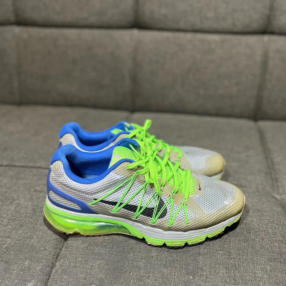 Nike - Picture 1 of 4